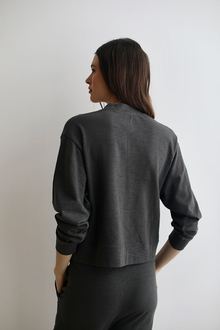Remera Larga Cheetah Grey