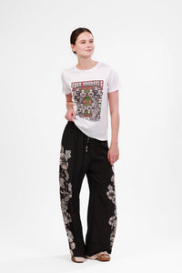 Remera Free Yourself Blossom White
