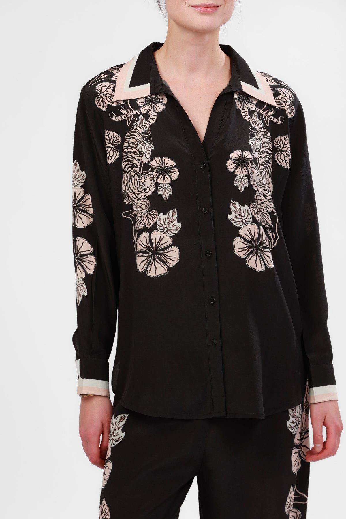 Camisa de Seda Blossom Black